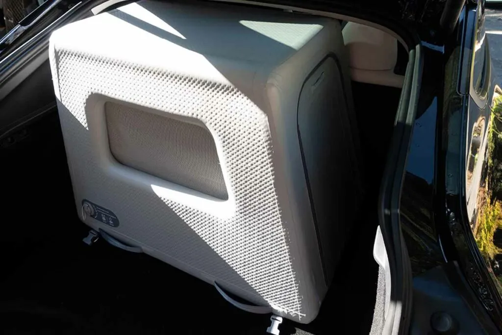 Enventur (34" size) in Tesla Model Y