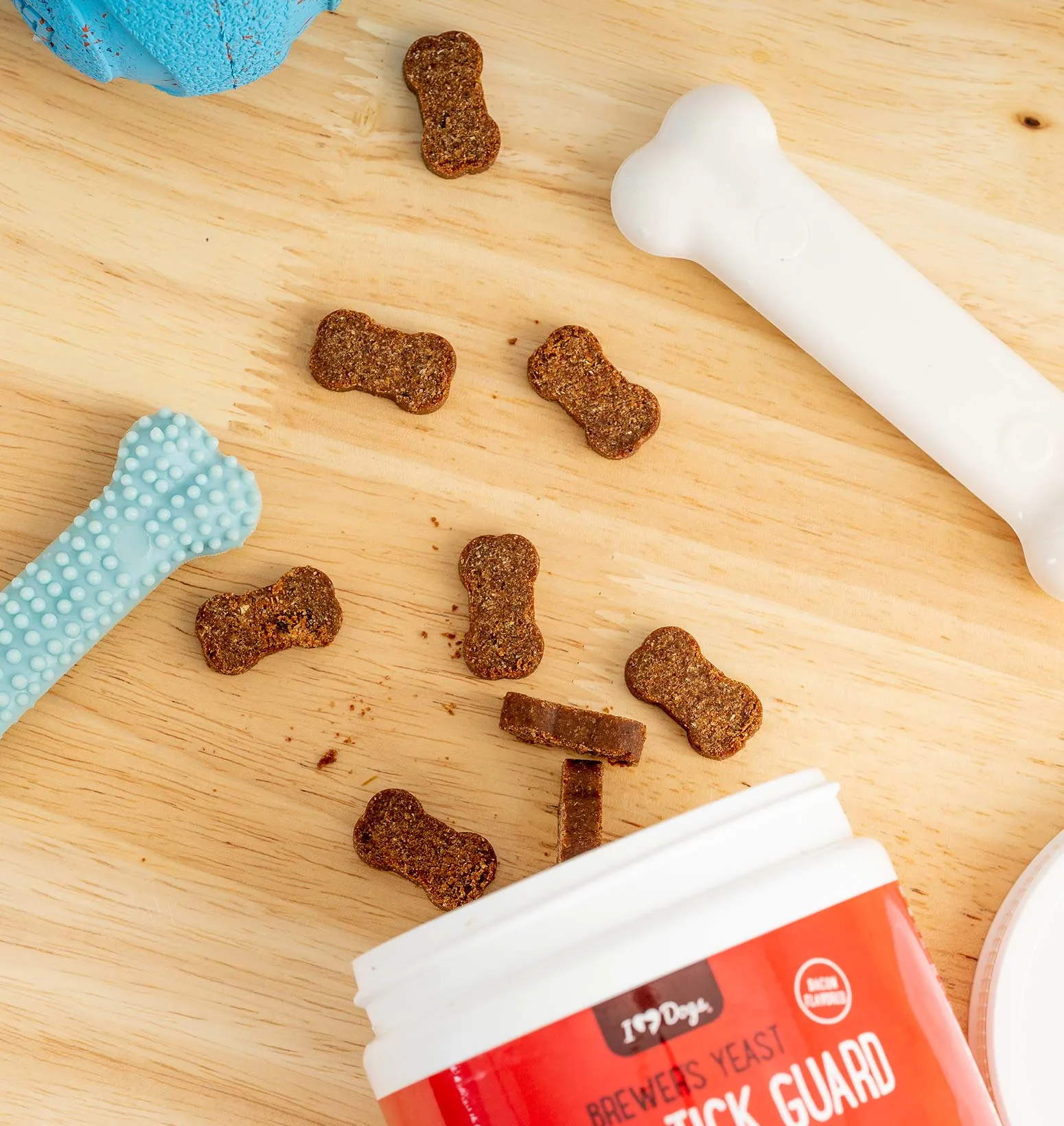 iHeartDogs Flea & Tick Guard Bones packaging
