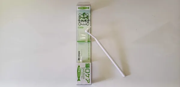 Mind Up Microhead Toothbrush, ideal for kittens and cats with small mouths