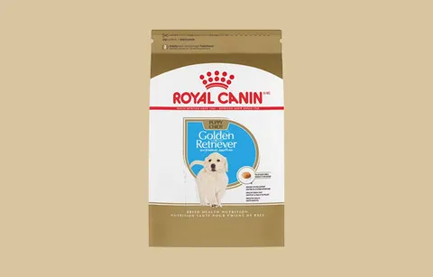 Royal Canin Rottweiler Puppy food bag with nutritional information
