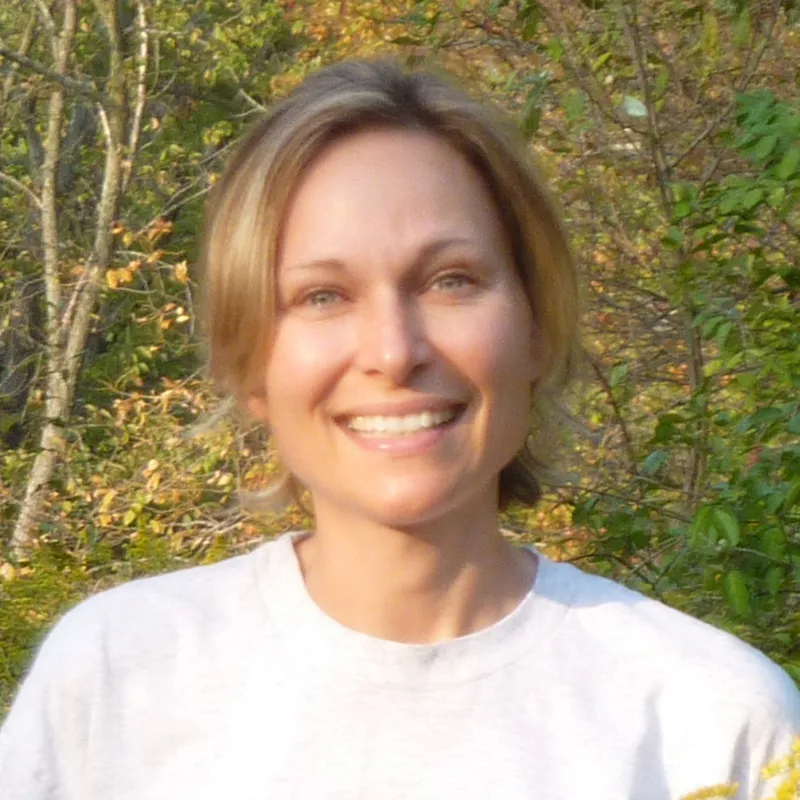 Award-winning author and illustrator Lisa Papp