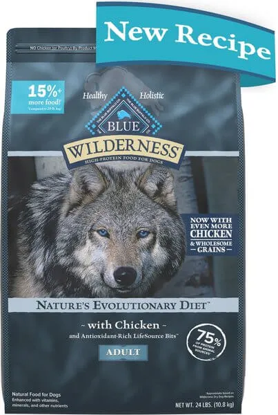 Blue Buffalo Wilderness Chicken Dry Dog Food packaging highlighting its 5-star rating