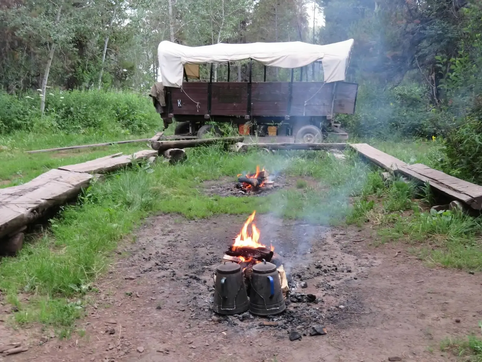 Coffee, hot chocolate and songs and stories around the campfire complete your wagon train vacation.